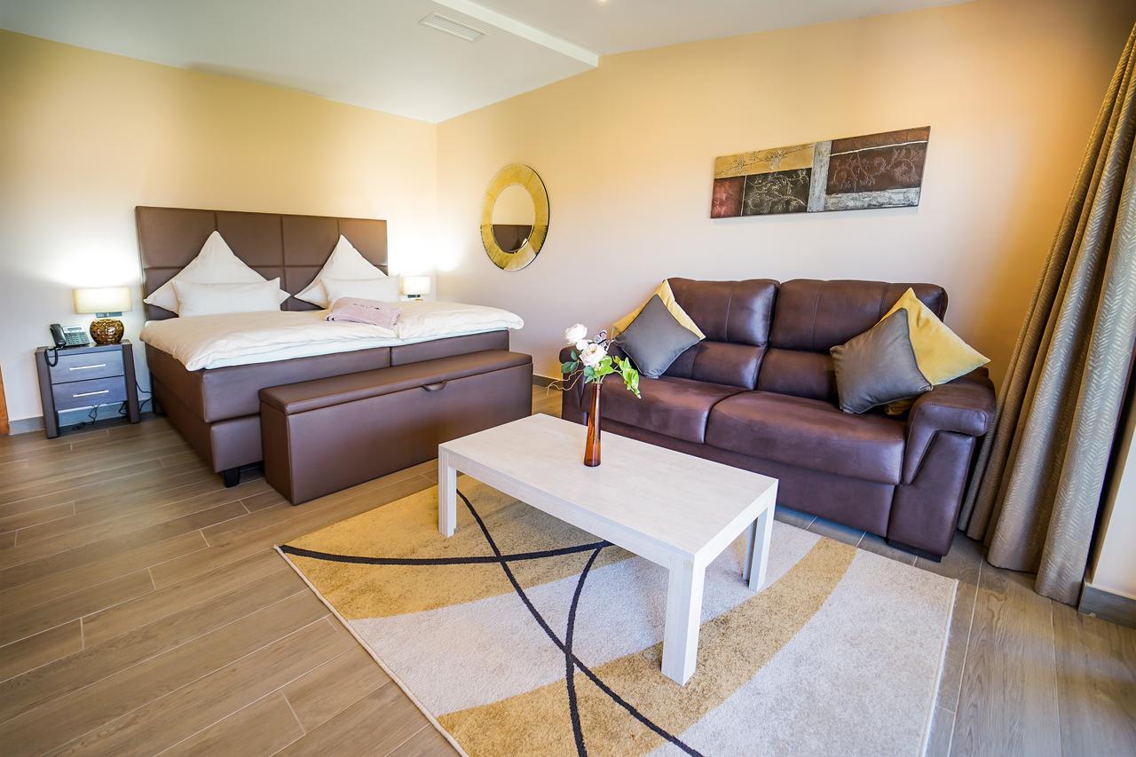 Vmg Horse Ranch (Adults Only) Villa Llucmajor  Dış mekan fotoğraf